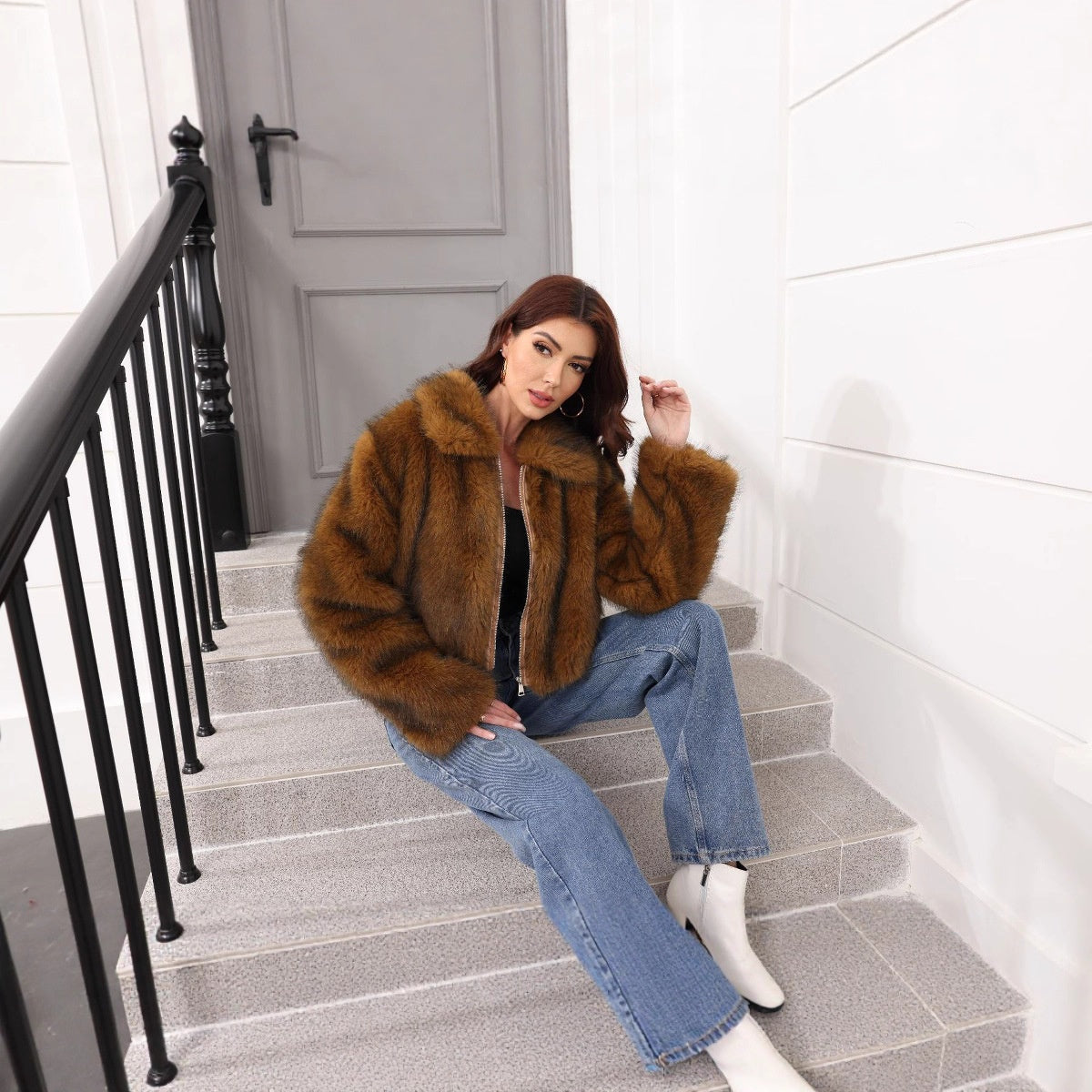 "Veste Courte en Fausse Fourrure pour Femme"